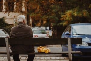 Le capital décès est une prestation versée par les organismes de sécurité sociale en cas de décès d'un assuré. Cette prestation peut être très utile pour les retraités
