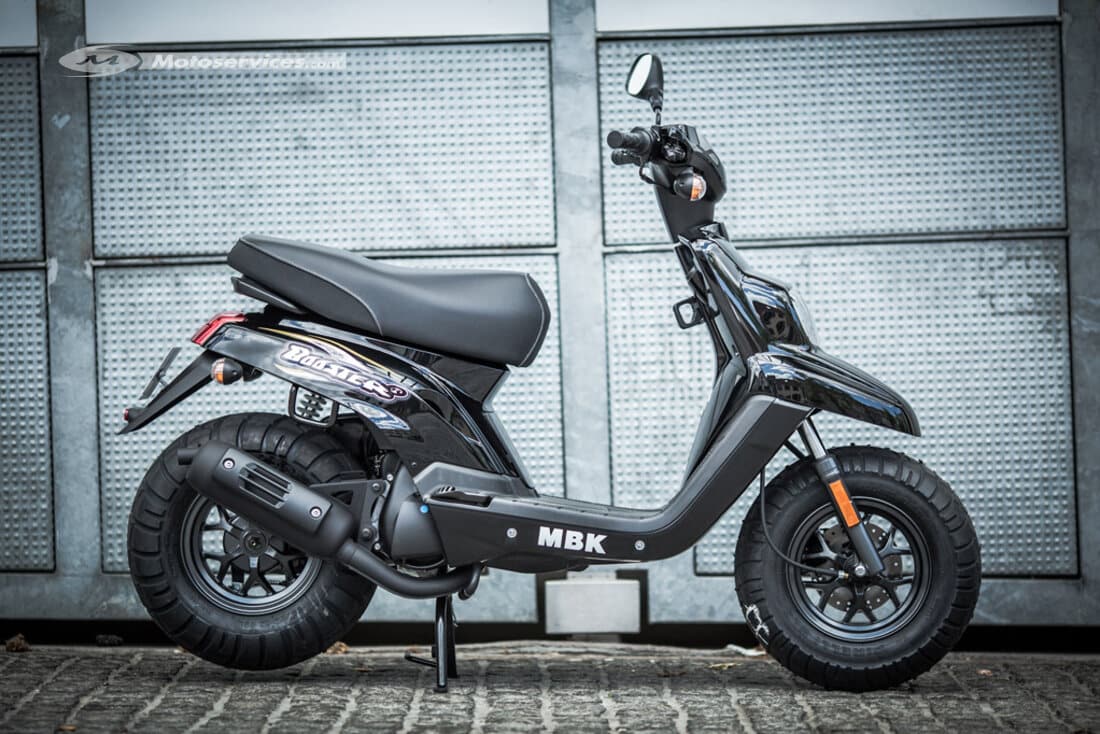 Tout Savoir sur le MBK Booster : le Scooter Urbain par Excellence
