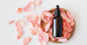 découvrez nos derniers produits cosmétiques innovants, lancés pour sublimer votre beauté naturelle. explorez des formules de qualité supérieure, adaptées à tous les types de peau, et transformez votre routine de soins dès aujourd'hui !
