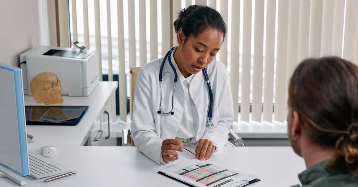 découvrez les enjeux de la fraude dans le secteur de la santé, ses impacts sur les systèmes de soins, et les mesures pour lutter contre ce fléau. informez-vous sur les types de fraudes, les conséquences pour les patients et les professionnels, ainsi que les solutions pour garantir l'intégrité des services de santé.