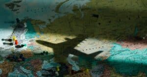 découvrez les enjeux des risques géopolitiques et leur impact sur l'économie mondiale. analysez comment les conflits, les tensions internationales et les décisions politiques influencent les marchés et les relations entre les pays.