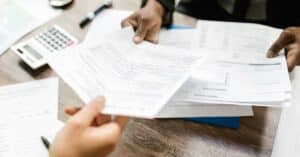 découvrez nos solutions d'assurance adaptées à vos besoins. protégez vos biens, votre santé et votre avenir grâce à des offres personnalisées et un service client à l'écoute. comparez les meilleures options d'assurance facilement et en toute transparence.