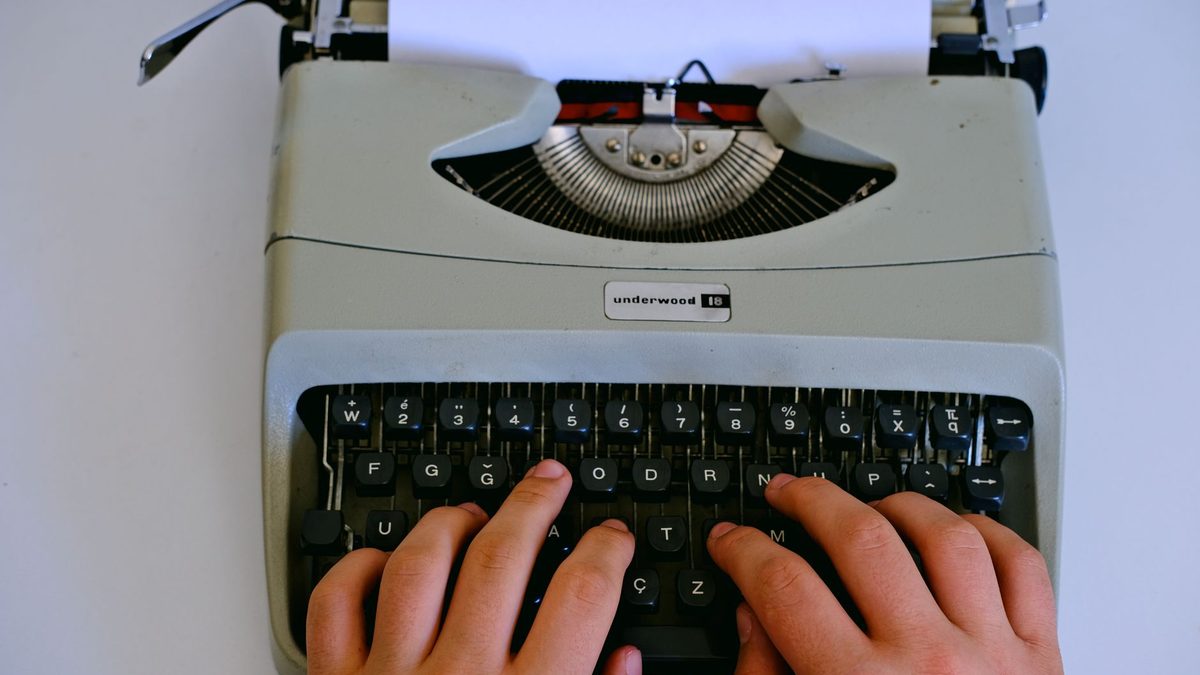 La controverse éclate