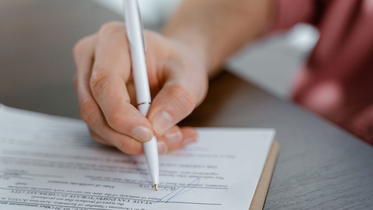 Comprendre la différence entre l'indemnisation d'un accident du travail et celle d'un accident de trajet