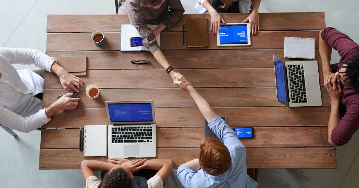 découvrez l'importance de la coopération dans nos sociétés modernes. apprenez comment travailler ensemble pour atteindre des objectifs communs, renforcer les relations et créer un avenir meilleur grâce à l'entraide et à la collaboration.