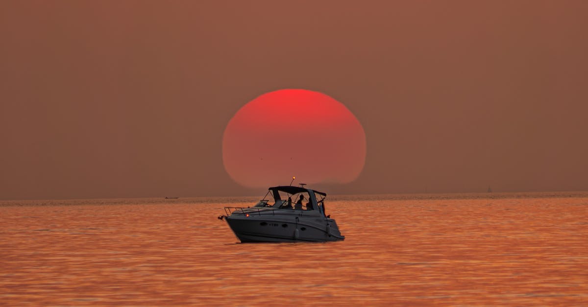 obtenez une assurance bateau adaptée à vos besoins ! comparez les meilleures offres pour protéger votre embarcation contre les accidents, vols et dommages. devis gratuit et rapide en ligne.