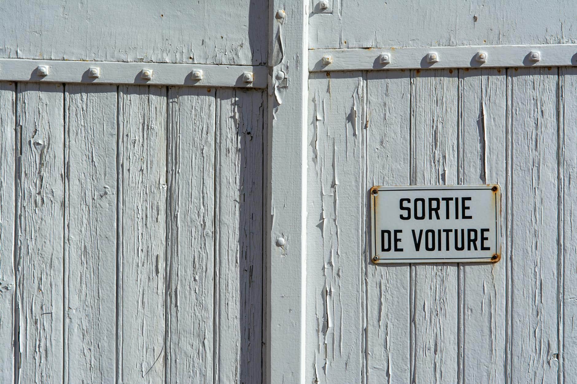 Voiture sans permis 99 euros par mois : tarifs réels et conditions 2026
