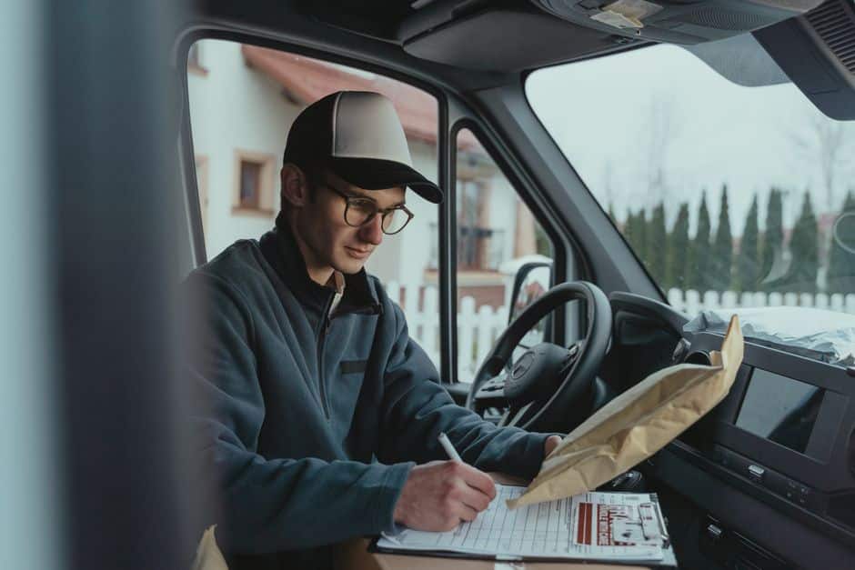 Analyse SWOT de La Poste : forces, faiblesses, opportunités et menaces
