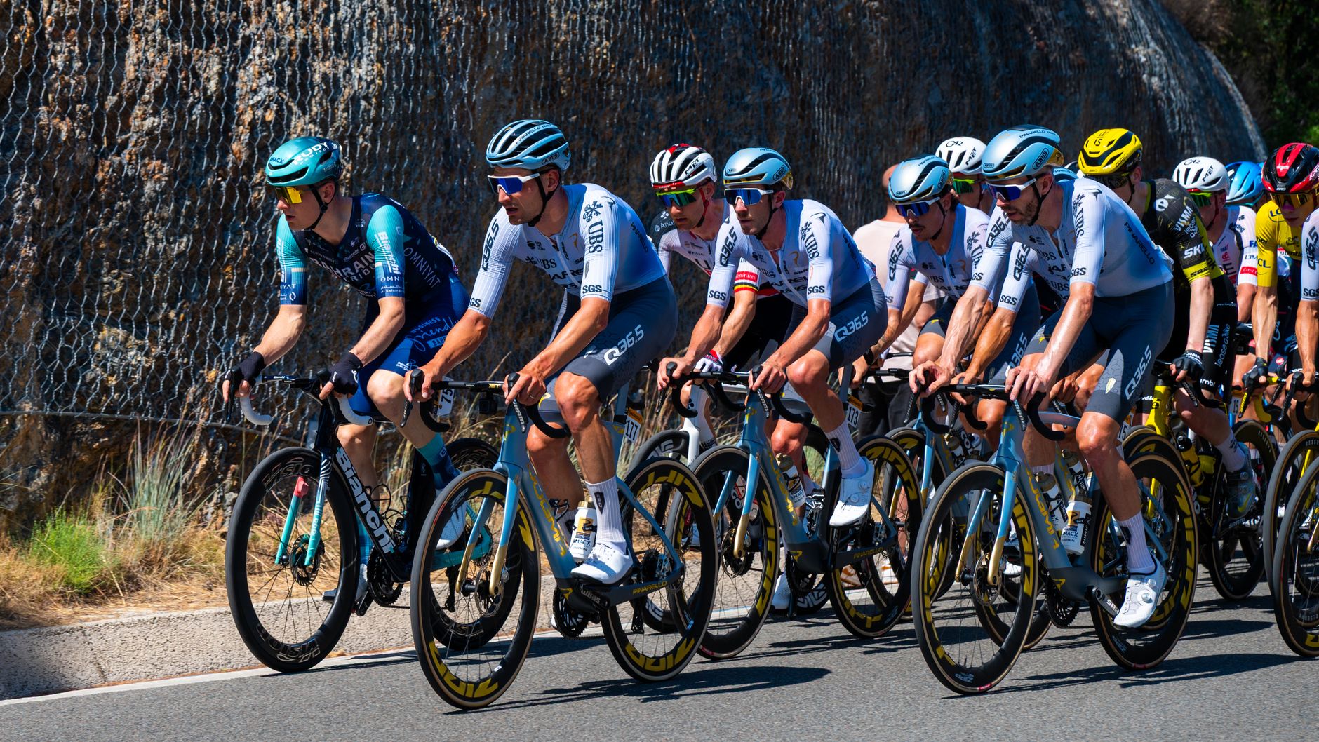 AG2R Prévoyance 2026 : Couverture, Tarifs et Comparaison avec Concurrents
