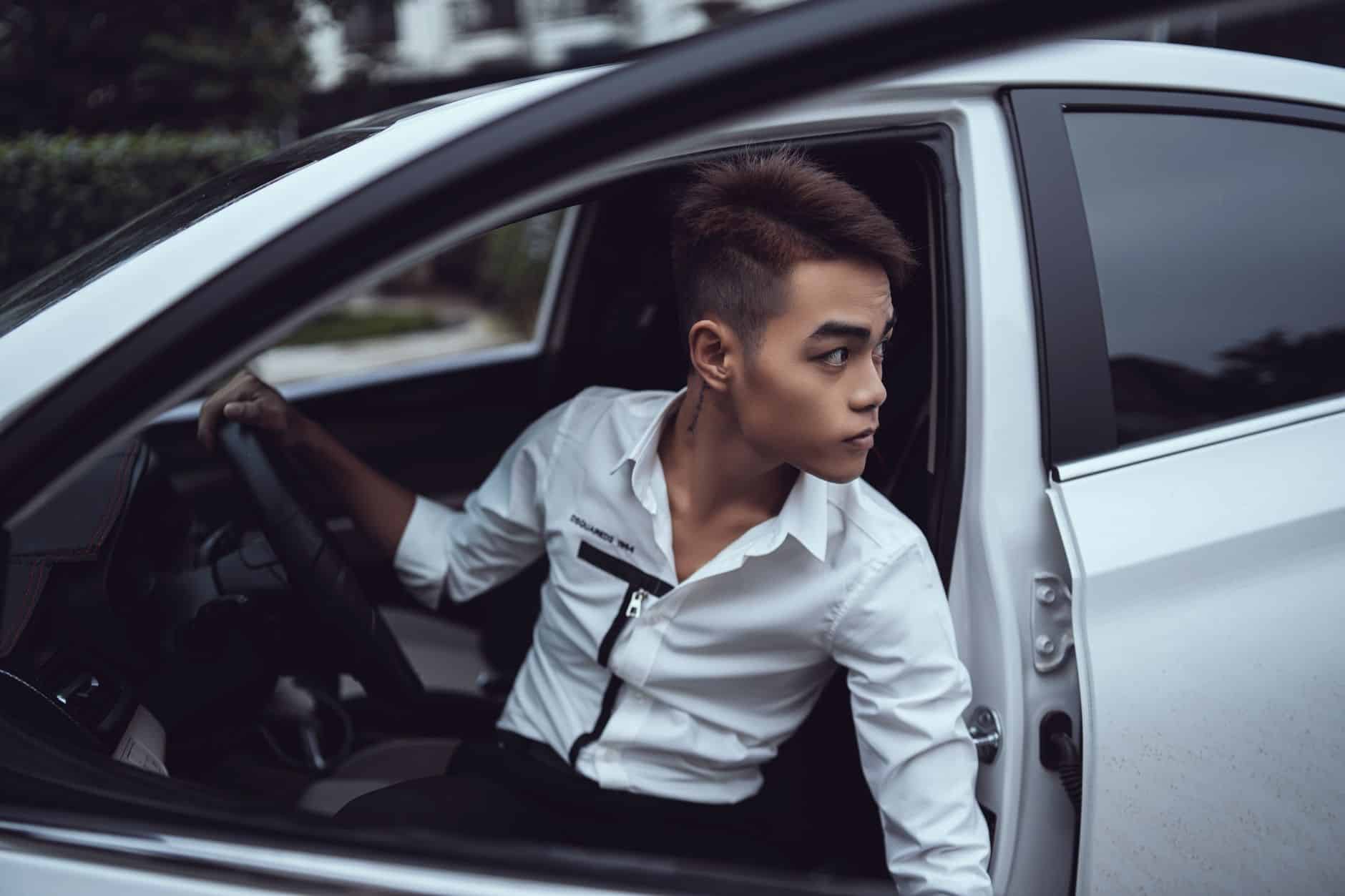 Assurance auto au kilomètre 2026 : économies réelles et comparatif complet