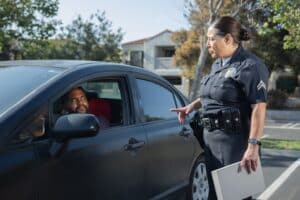 Conduire sans assurance : ce que vous risquez vraiment, et comment régulariser